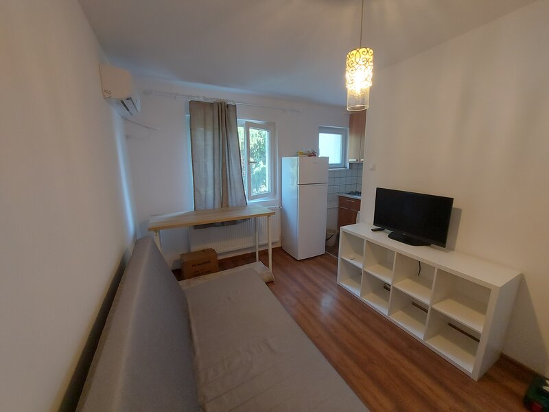 Unirii, Piata Alba Iulia, planul 2,